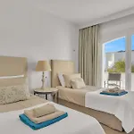 וילה Molly - Elegant Beachside By Finest