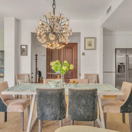 Molly - Elegant Beachside By Finest Marbella